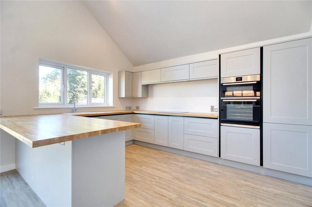 Field Lane, Hempnall, Norwich, Norfolk, NR15 photo 3