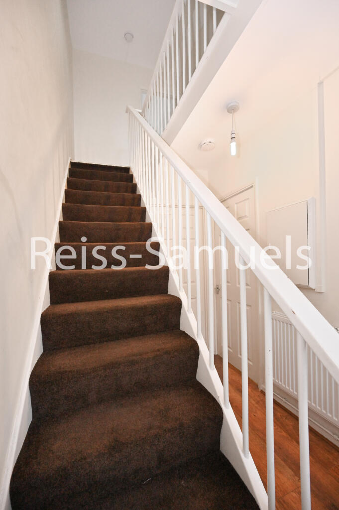 4 bedroom terraced house for rent