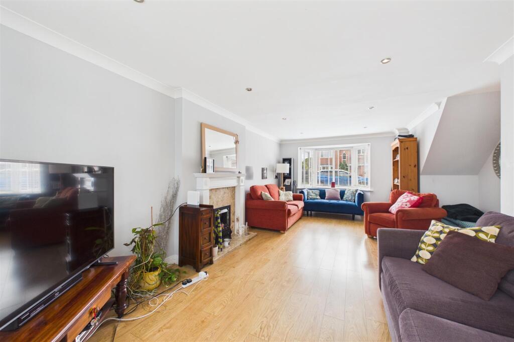 House in Newark and Sherwood, Newark - More