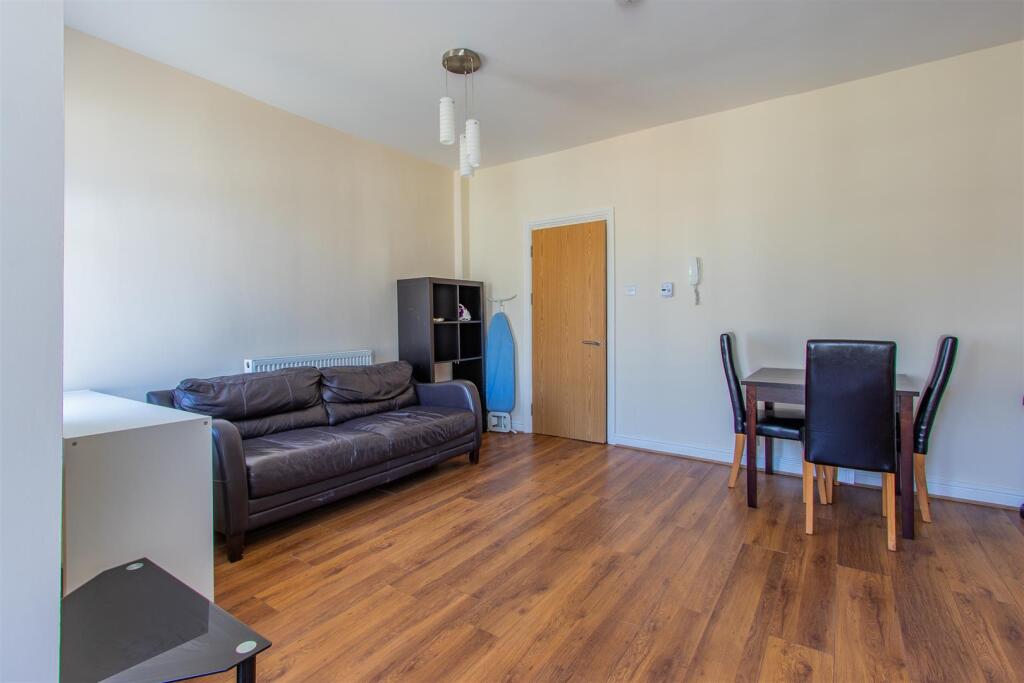 Gordon Road, Cathays - View 4