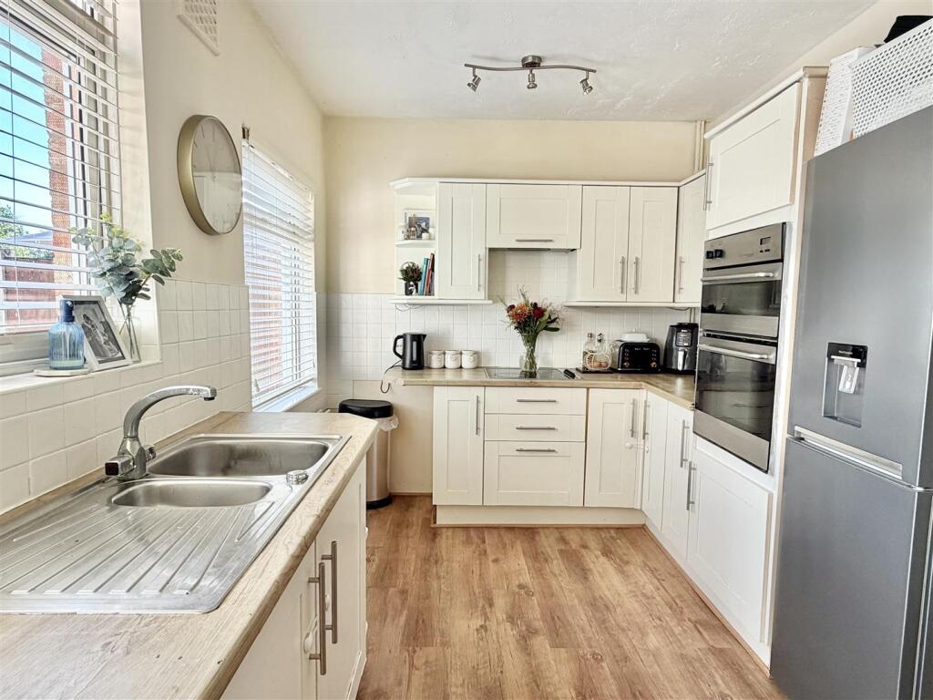 House in Shrewsbury, Shropshire - View 3