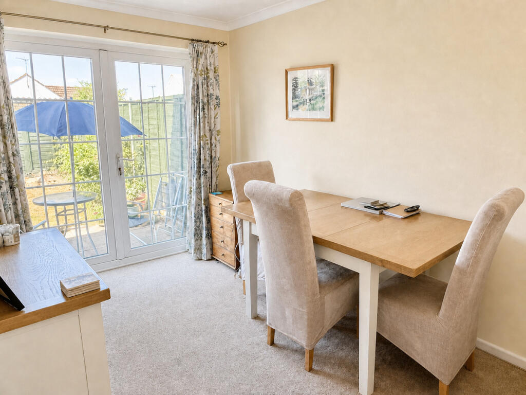 House in Ferndown, Tricketts Cross - View 5