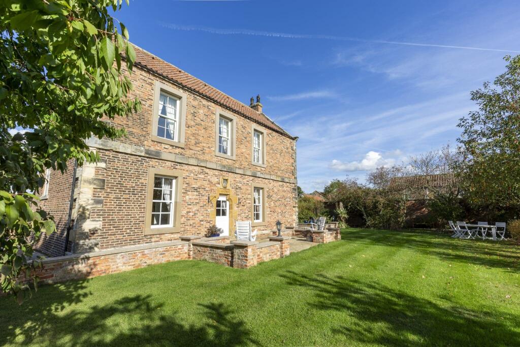 House in York - View 4