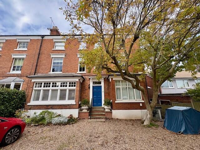 Main image of property: Clarendon Road, KENILWORTH