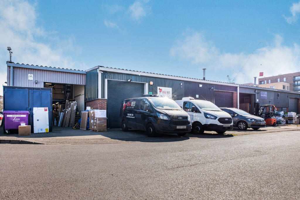 Gallery Image #4 for A659 - Swan Industrial Estate - 892