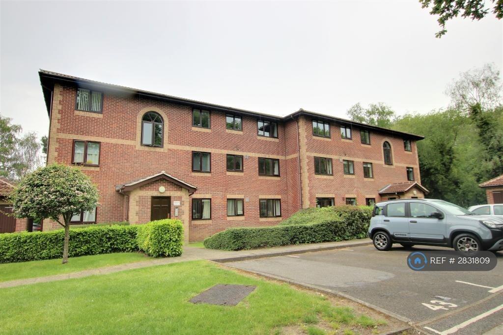 Main image of property: Barrow Down Gardens, Southampton, SO19