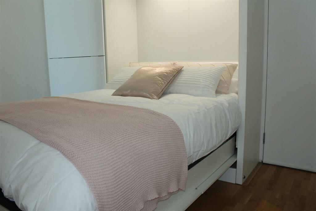 Main image of property: Abito 4 Clippers Quay Salford Quays