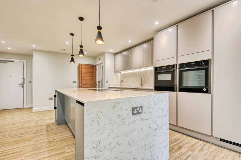 Additional image 5 of Hatfield Court, Tamworth