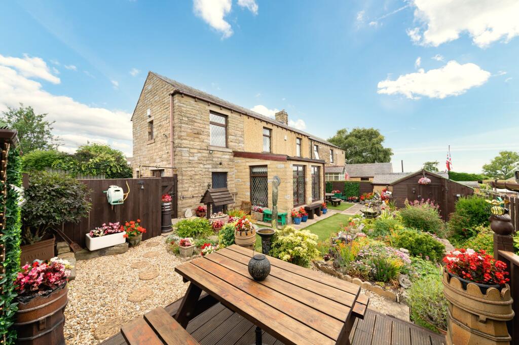 Main image of property: Mount Pleasant, Emley, HD8