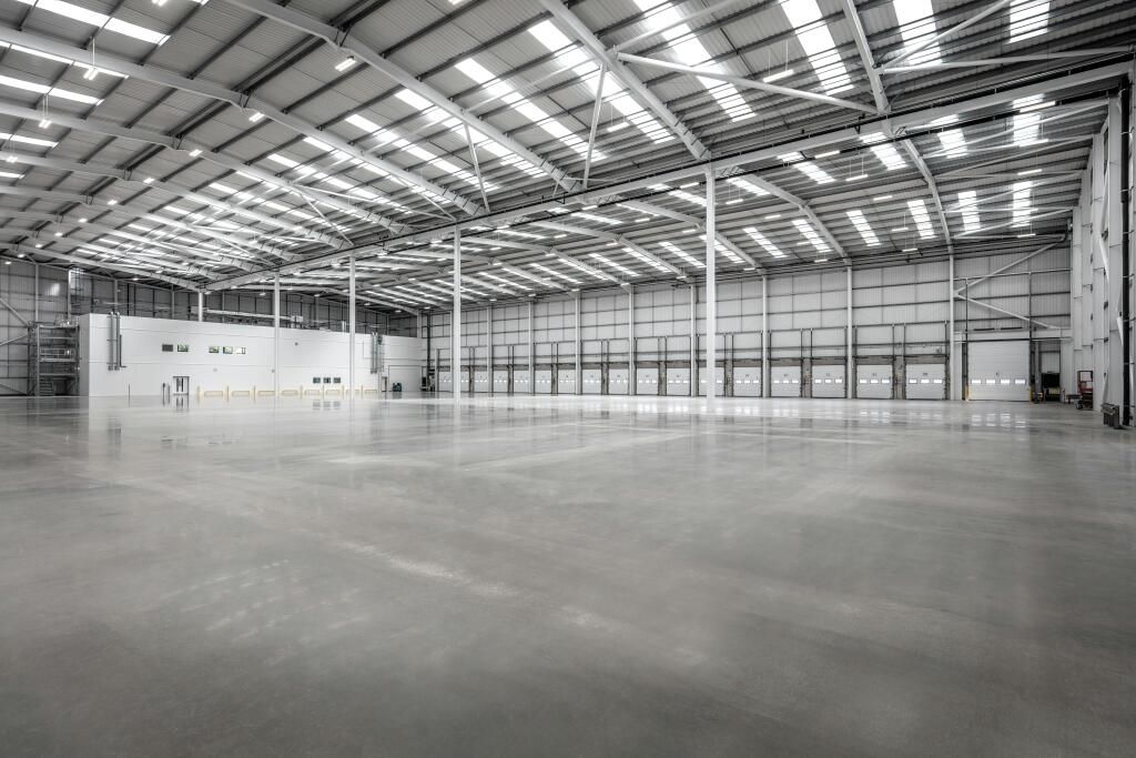 2025  SEGRO Centre Dagenham  229280.jpg