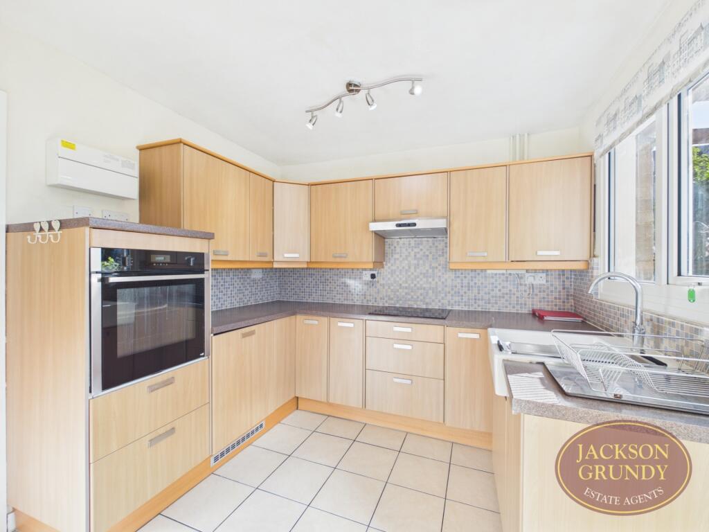 House in Northampton - View 2