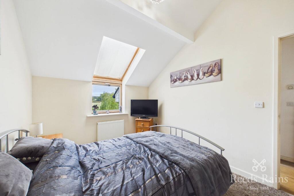 Apartment in Preston - View 4