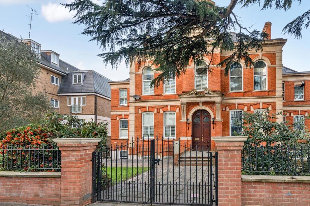 Main image of property: Chambers Court, Station Road EN5