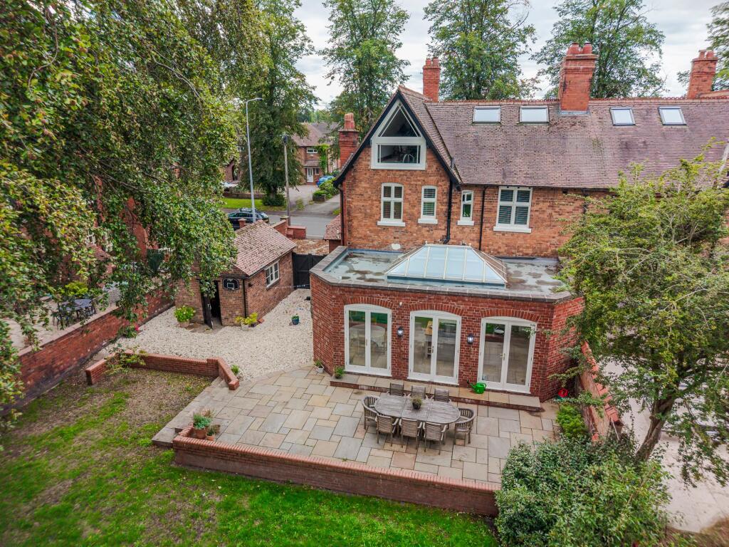 House in Crewe - View 4