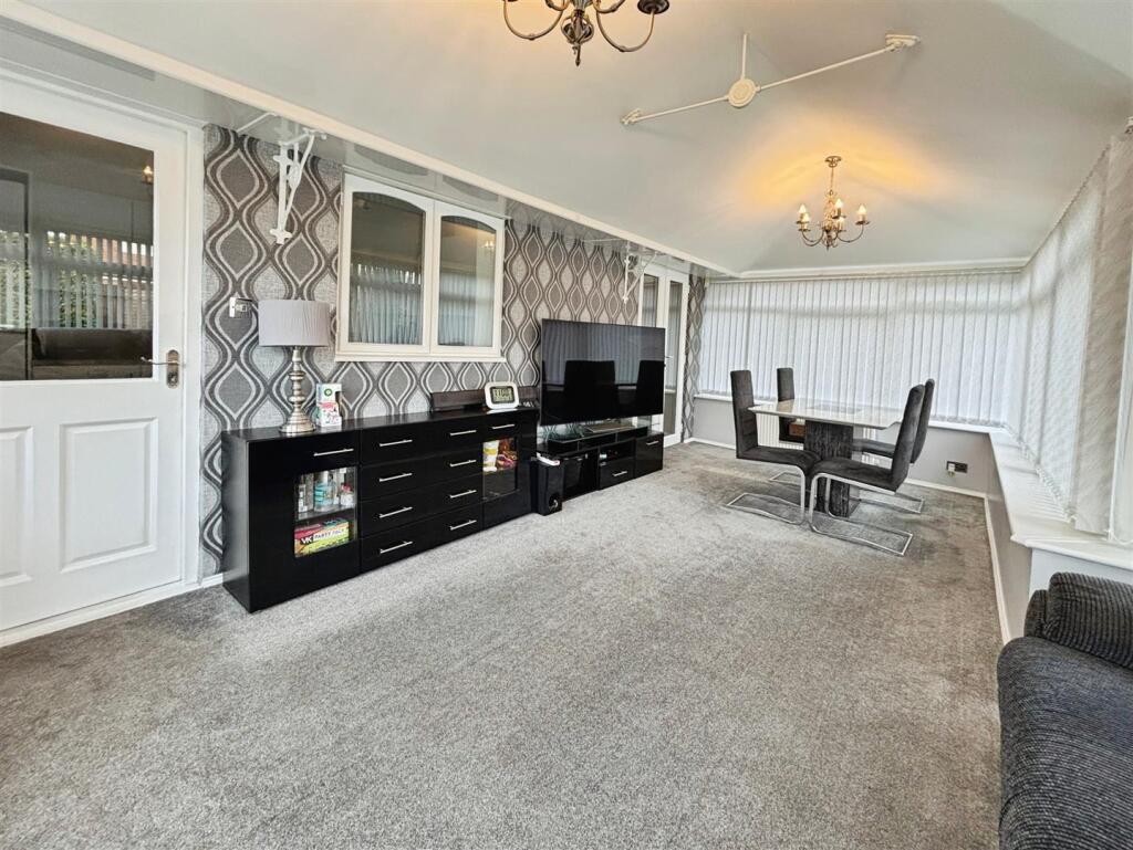 Additional image 3 of Trueman Court, Low Moor, Bradford, BD12 0NE