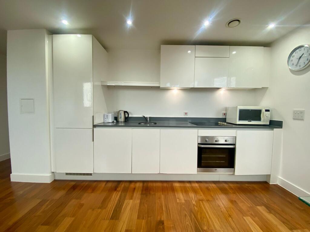 Additional image 5 of Hagley Road, B16