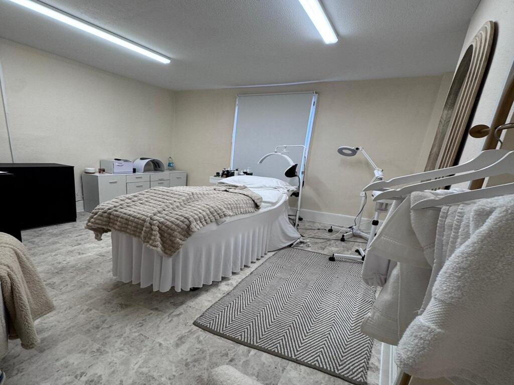 suite 4 internal
