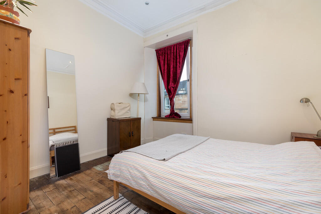 Apartment in Glasgow - More