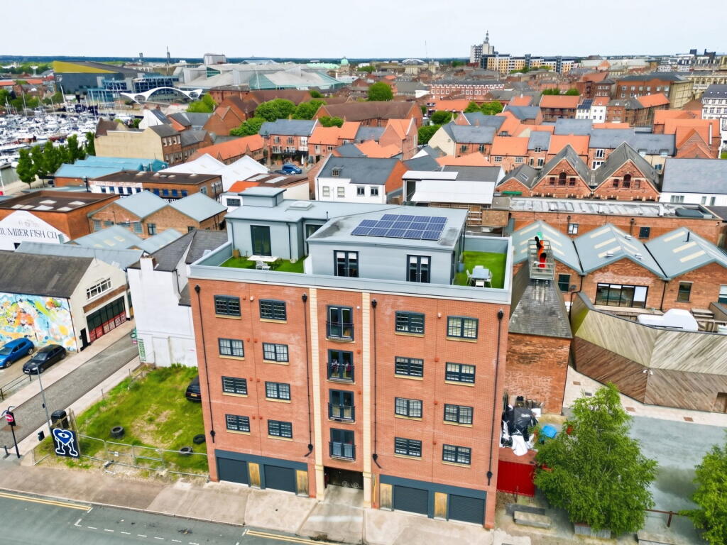 Main image of property: Egremont Russet Building 9-11, Wellington Street, Hull, HU1