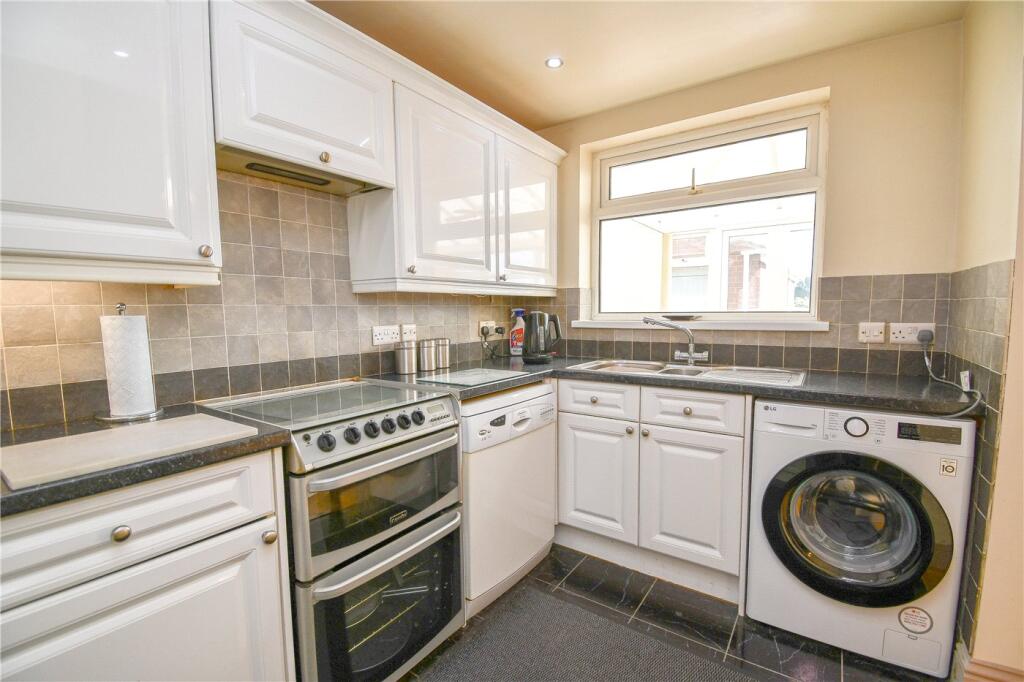 Saughall Road, Saughall Massie, Wirral photo 4