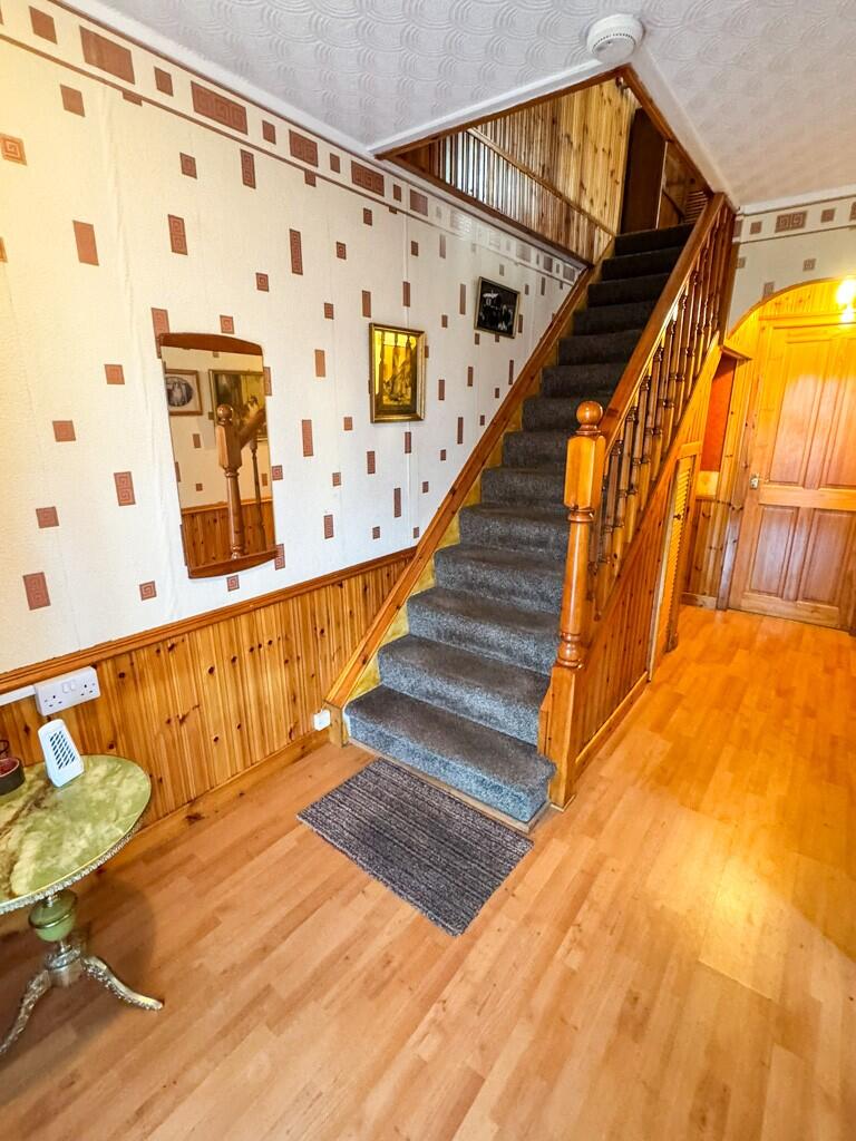 7 Macleod Road, Stornoway, HS1 2HJ photo 3