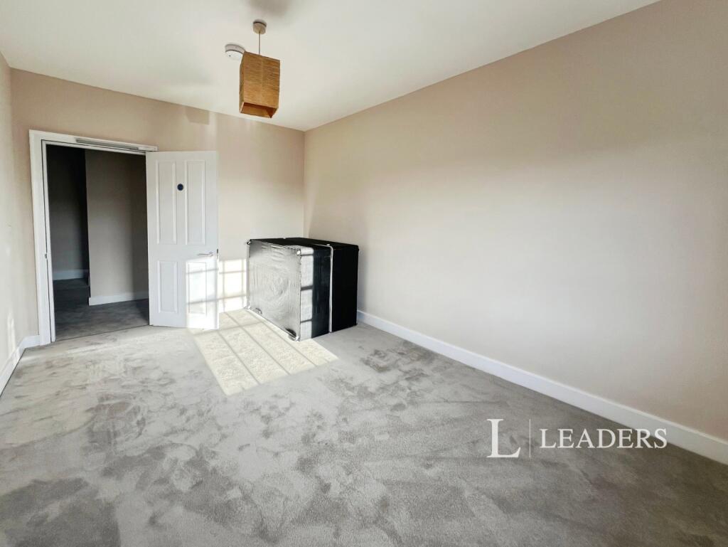 Main image of property: Market Hill, Buckingham, Buckinghamshire, MK18