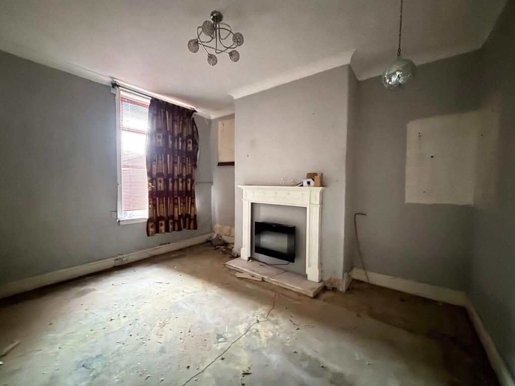 Walkden Road, Worsley, M28 photo 3