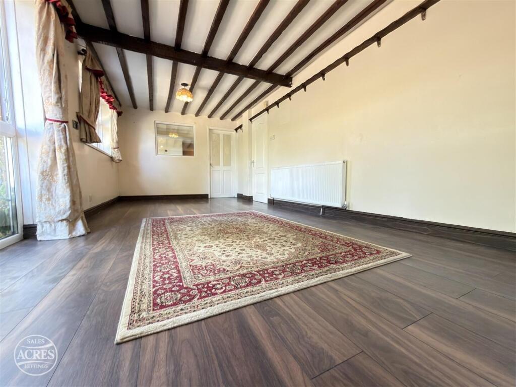 House in Birmingham, Queslett - View 5