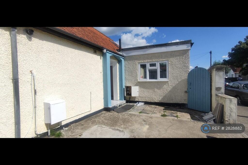 Main image of property: Dawley Avenue, Uxbridge, UB8