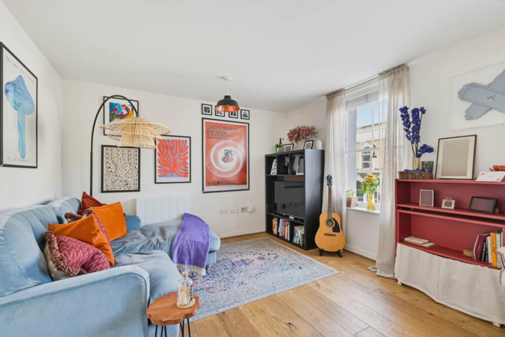 Main image of property: Amhurst Road, London E8