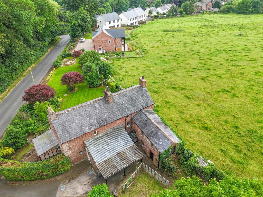 House in Carlisle, Westmorland and Furness - View 4
