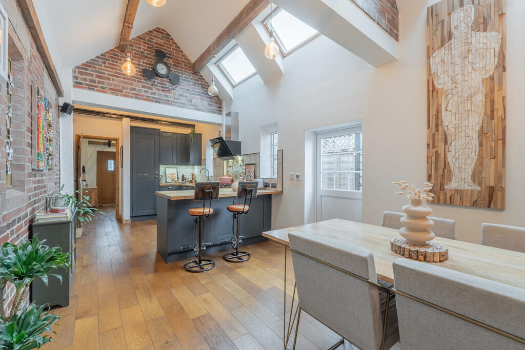 House in Walsall, Leighswood - View 3