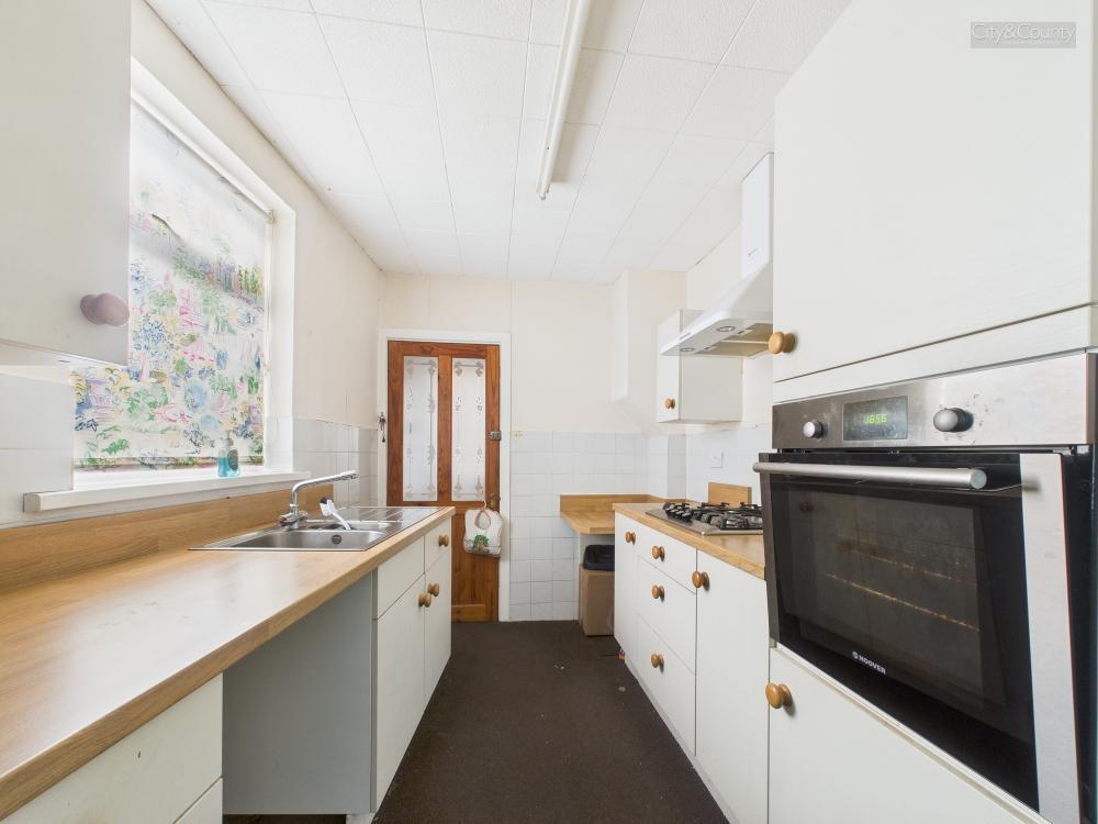 91 Padholme Road photo 4