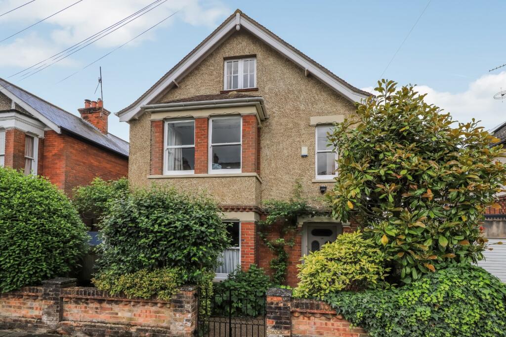 Main image of property: Victoria Road, Salisbury, Wiltshire, SP1