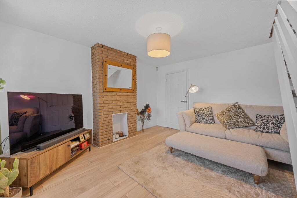 House in Kettering, Brambleside - View 5