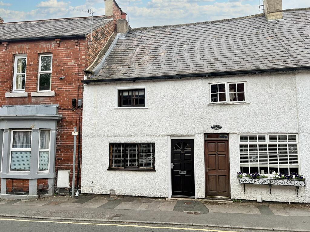 2-bed terraced on Finkle Street, Knaresborough, £189,950