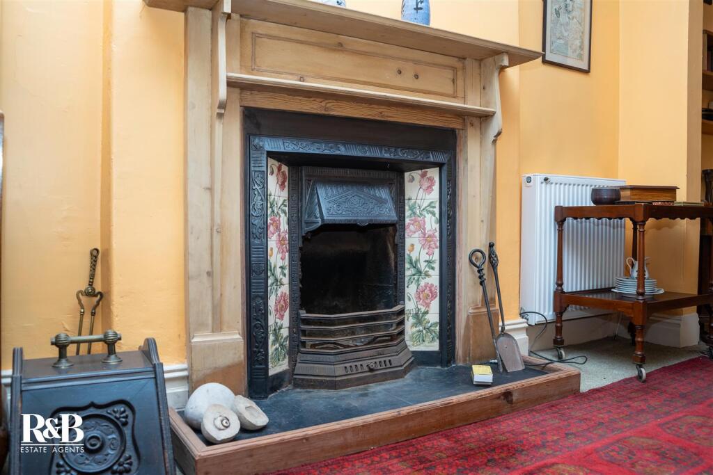 House in Lancaster - View 4