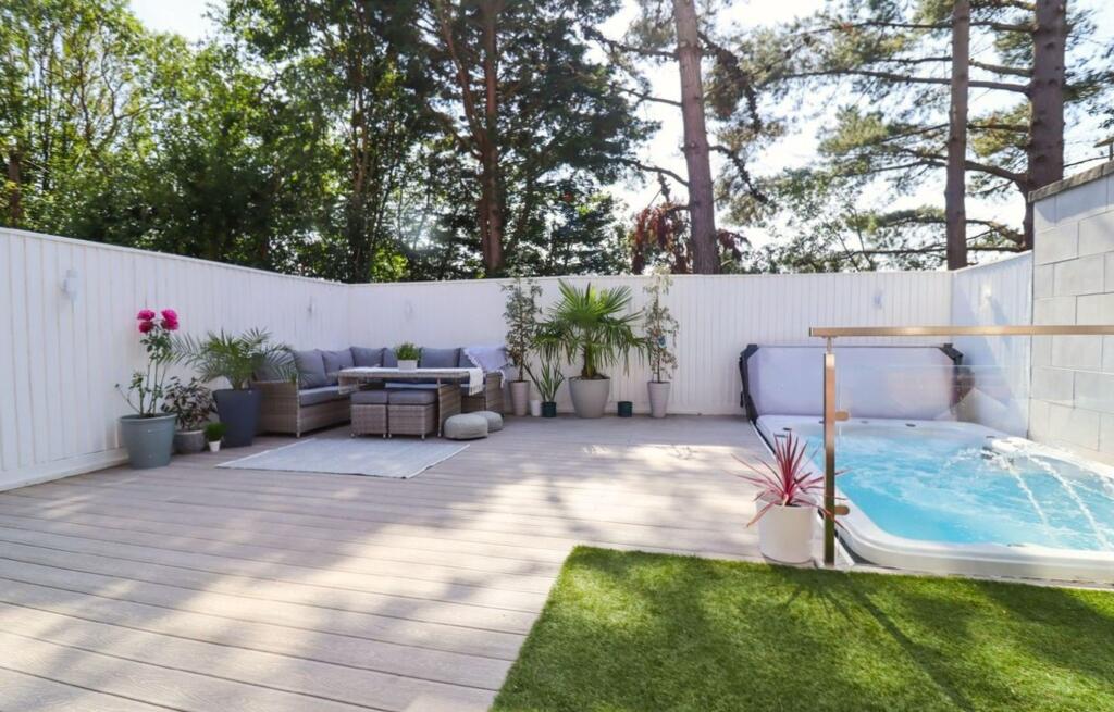 House in Southampton - View 4