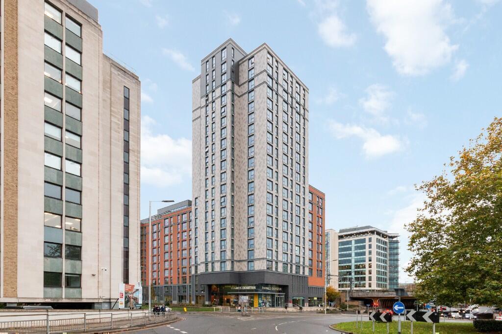 Apartment in Reading - View 2