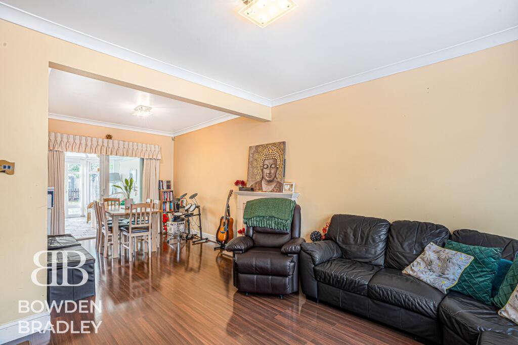 House in Romford - View 4
