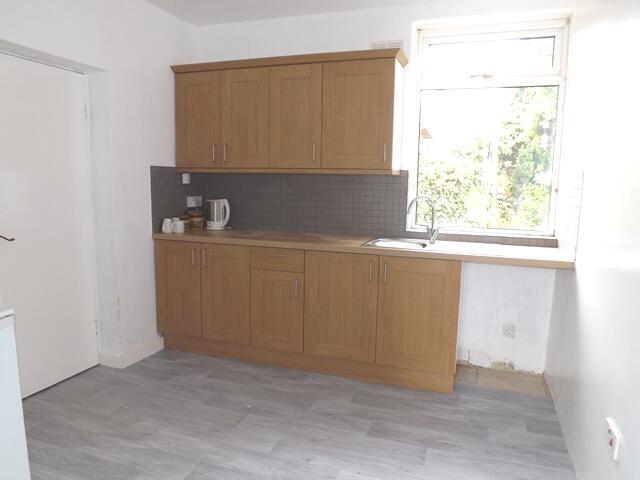 House in Sheffield - View 4