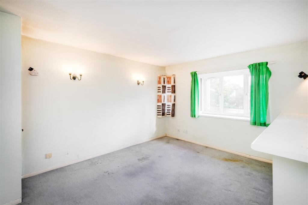 Apartment in London, Walthamstow Village, Leyton - View 4