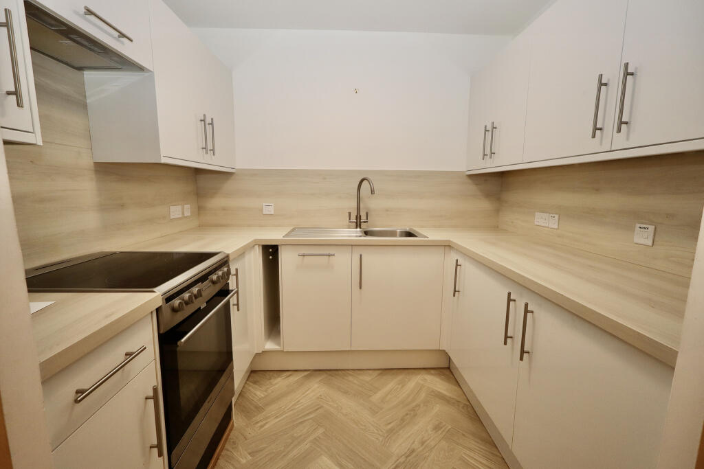 Apartment in Bath - View 2