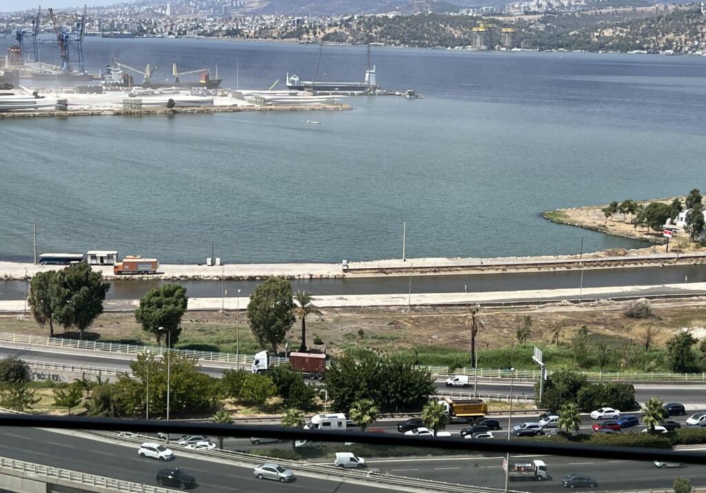 Main image of property: Izmir, Konak, Konak