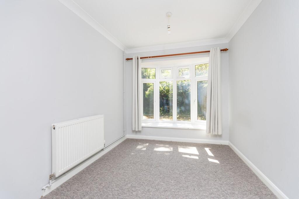 House in Southampton - View 4