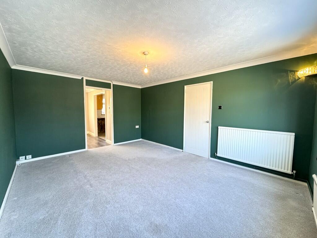 KING'S LYNN - 3 Bedroom End Terrace House close to QEH photo 2
