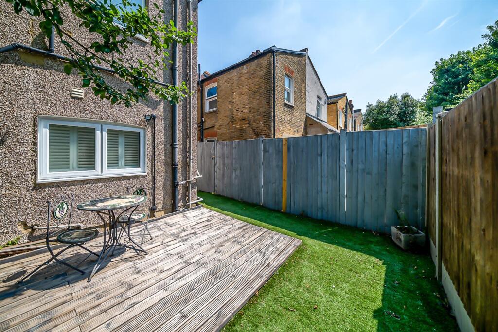 Howard Road, Bromley photo 2