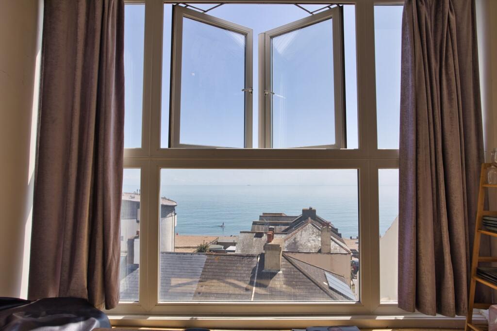 Apartment in Sandgate, Golden Valley - View 3