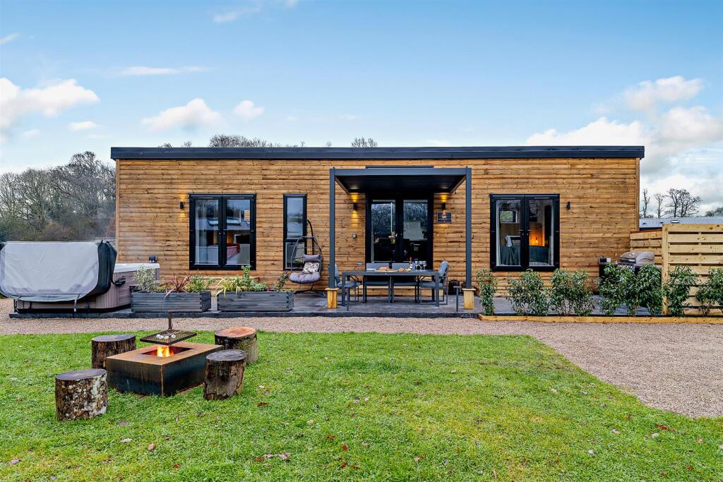 2-bed house on Blackwater Meadow, Ellesmere., £149,995