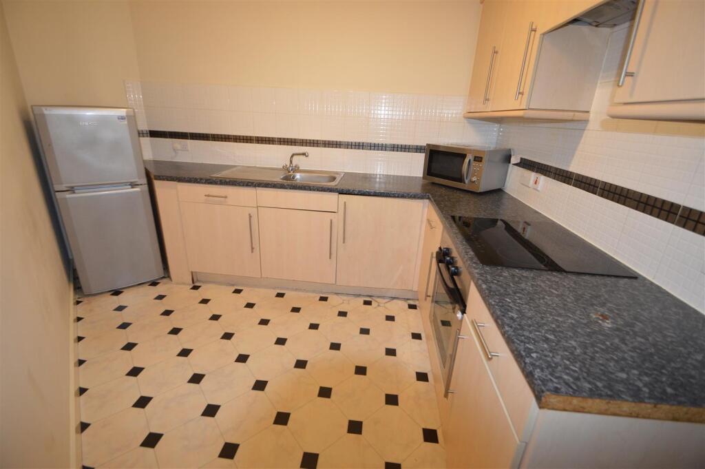 Apartment in Manchester - View 2